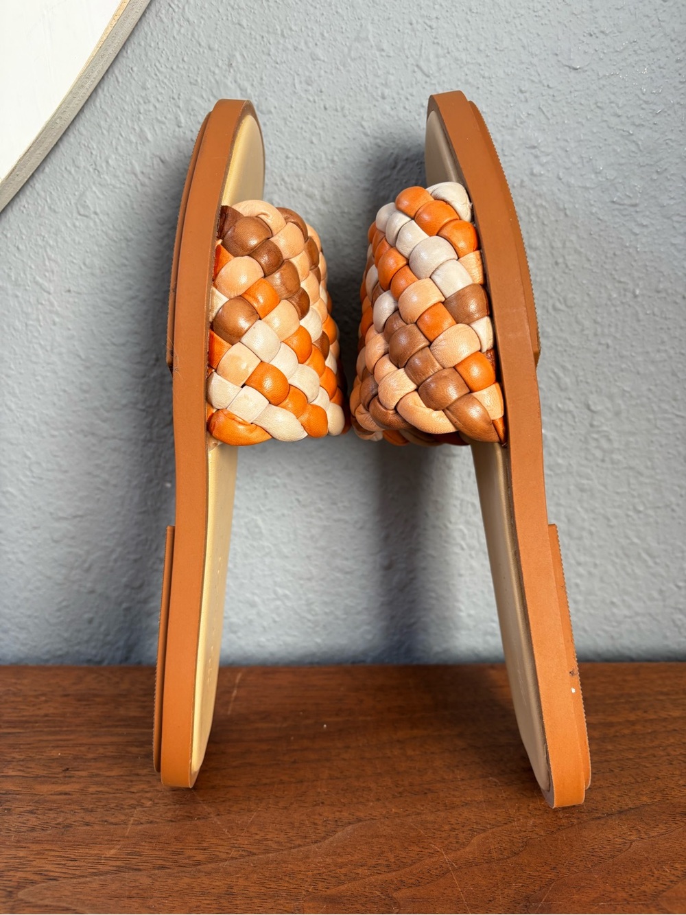 Madewell Tan & Orange Slide Sandals 7 - Picture 7 of 11